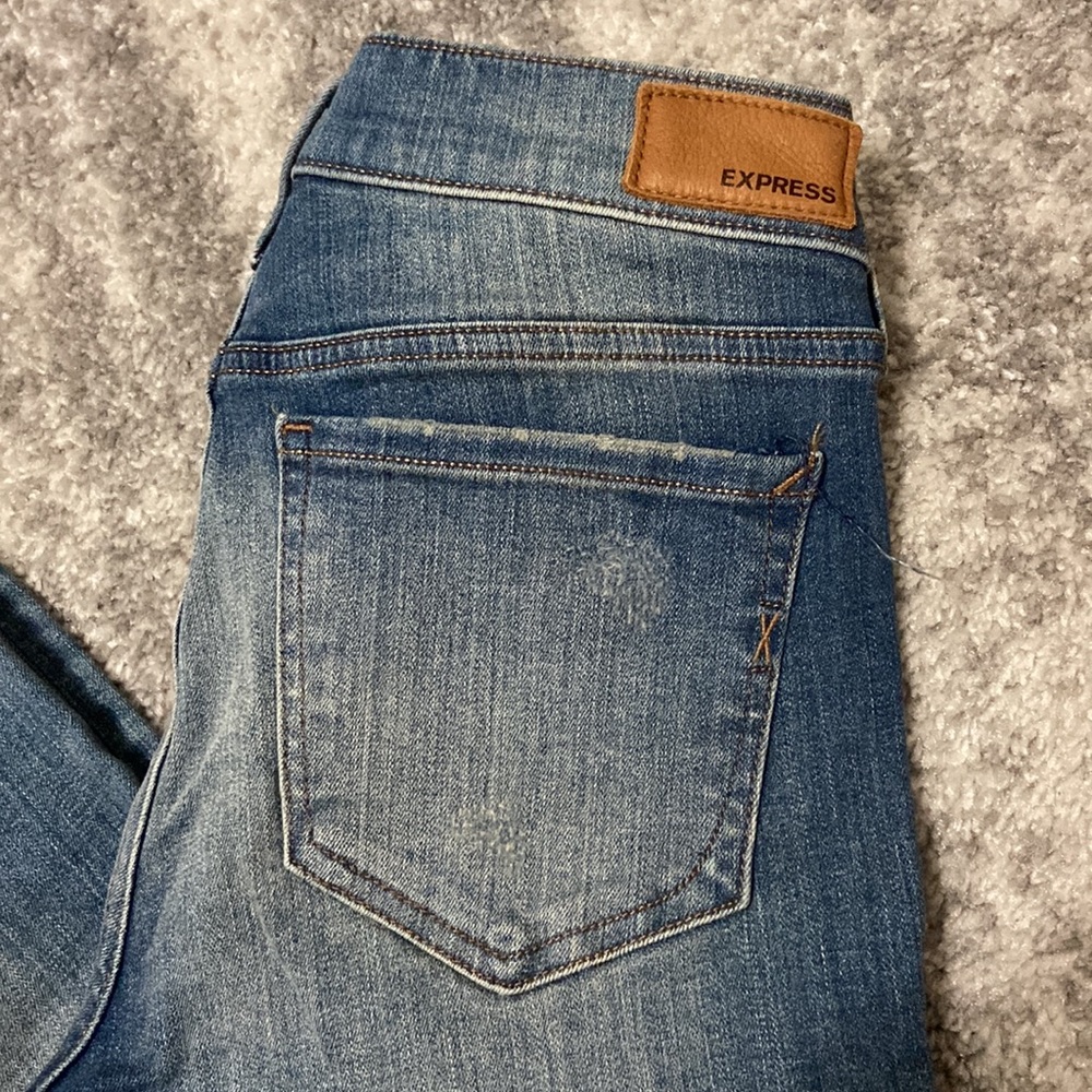 Express Jeans - Picture 3 of 7